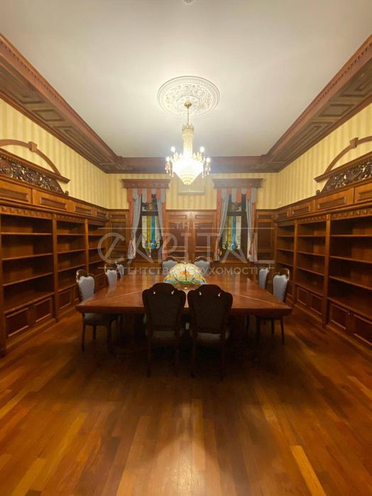 Оренда  приміщення, вул. Золотоворітська, Центр