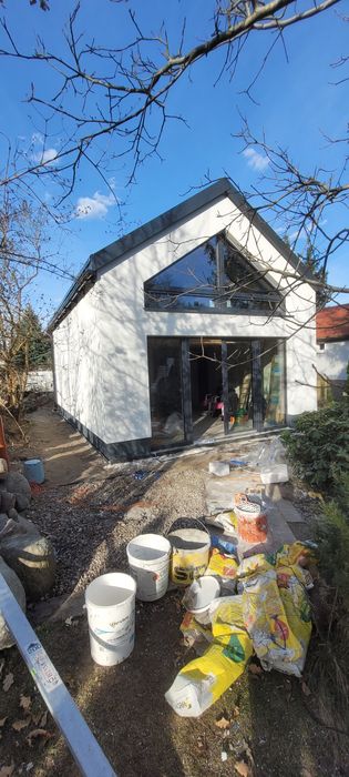 Docieplenia elewacji, budowa domków letniskowych, gładzie, malowanie,