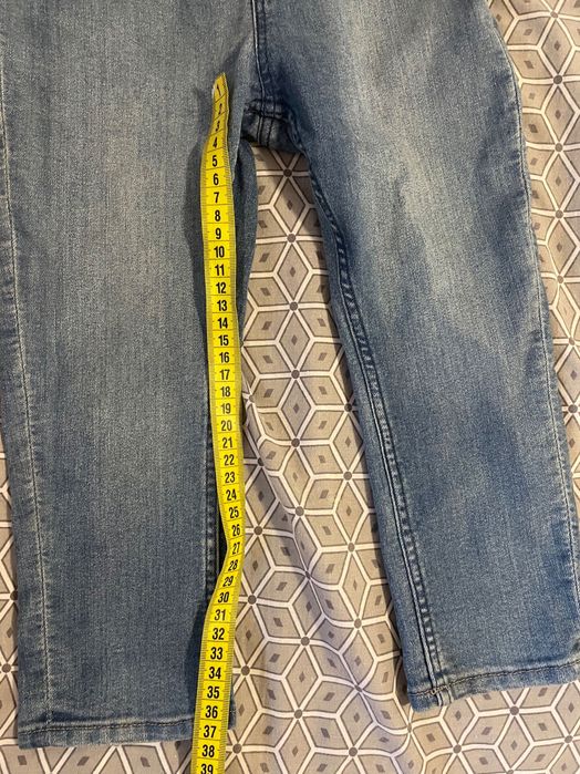 Джинсовий комбінезон HM