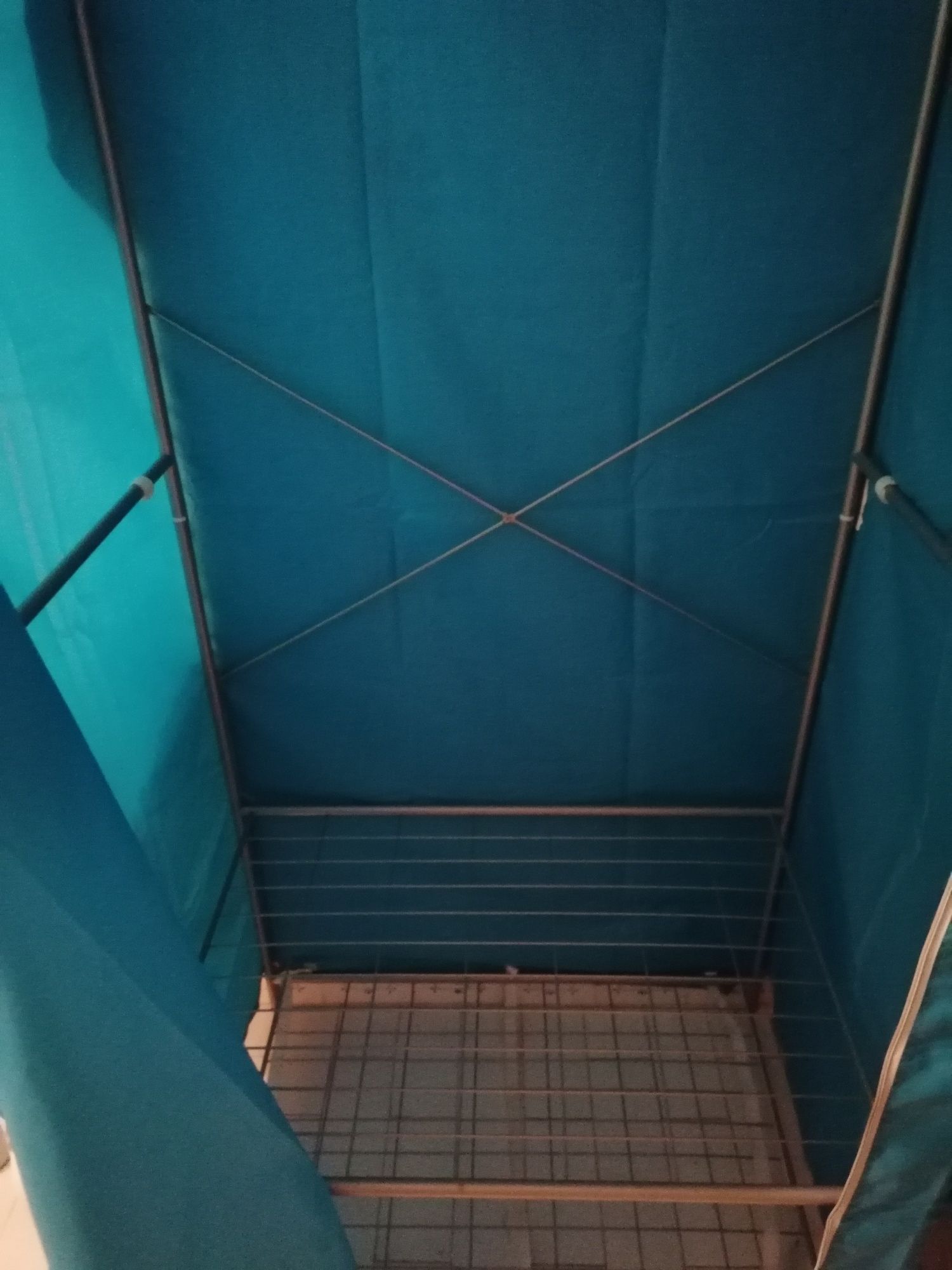 Armário Azul em Lona - Ikea