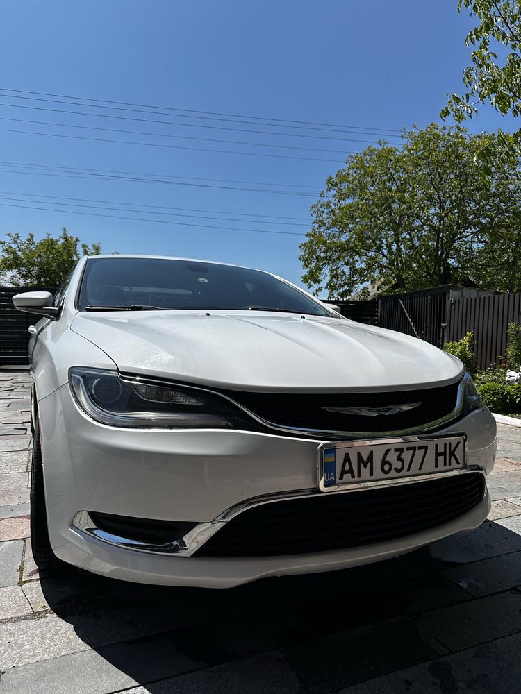 Chrysler 200 2014 р