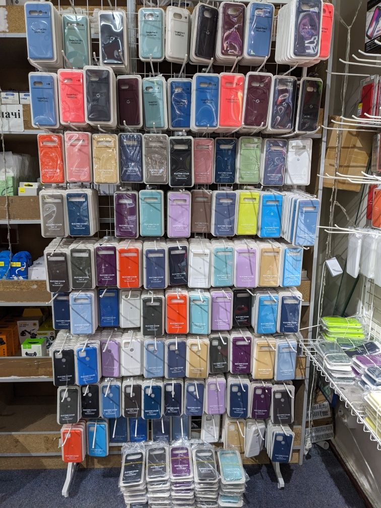 Продам Новий чохол silicone cover на Google Pixel.