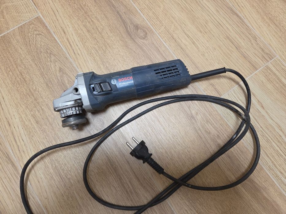 Szlifierka kątowa BOSCH GWS 750 S