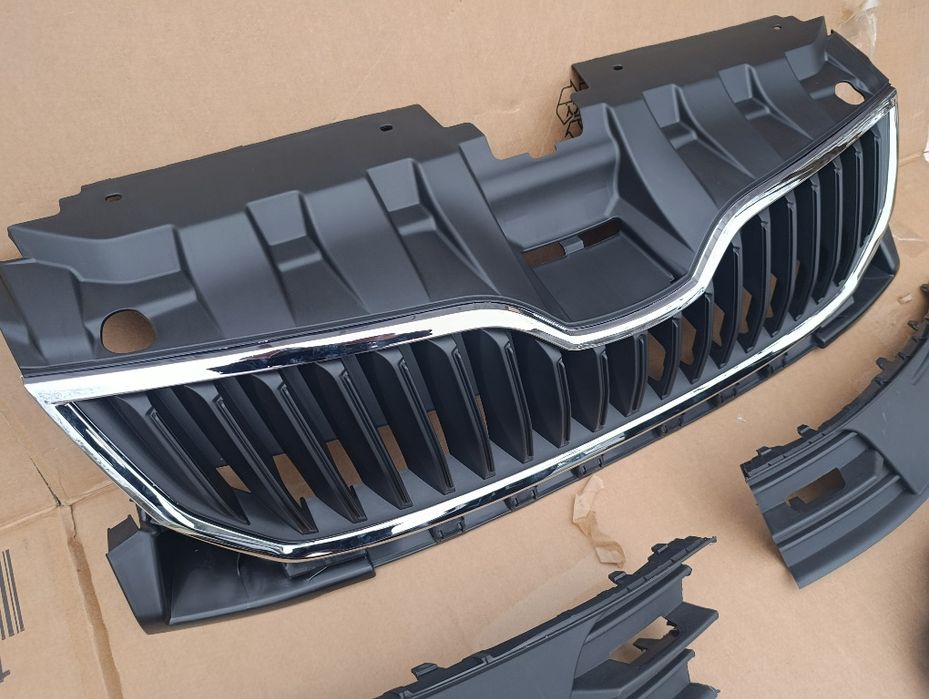 Решітка skoda fabia 3, шкода фабіа