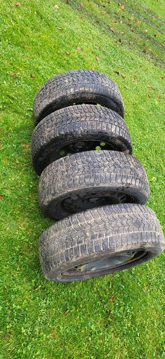 Felgi stalow z oponami