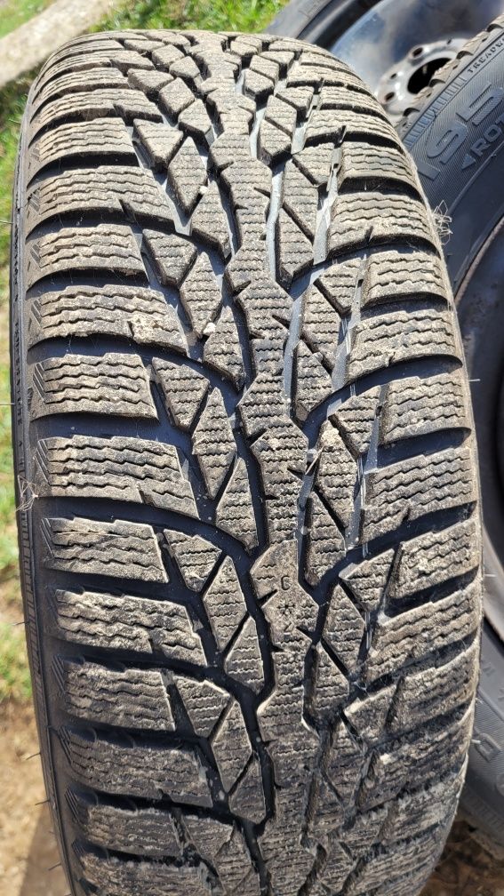 Opony koła felgi Nokian WR D4 195/65/15 4x98 Michelin Crossclimat