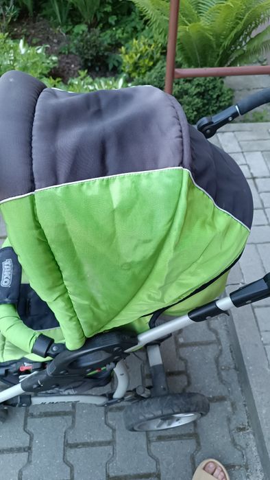 Wózek dziecięcy zielono czarny