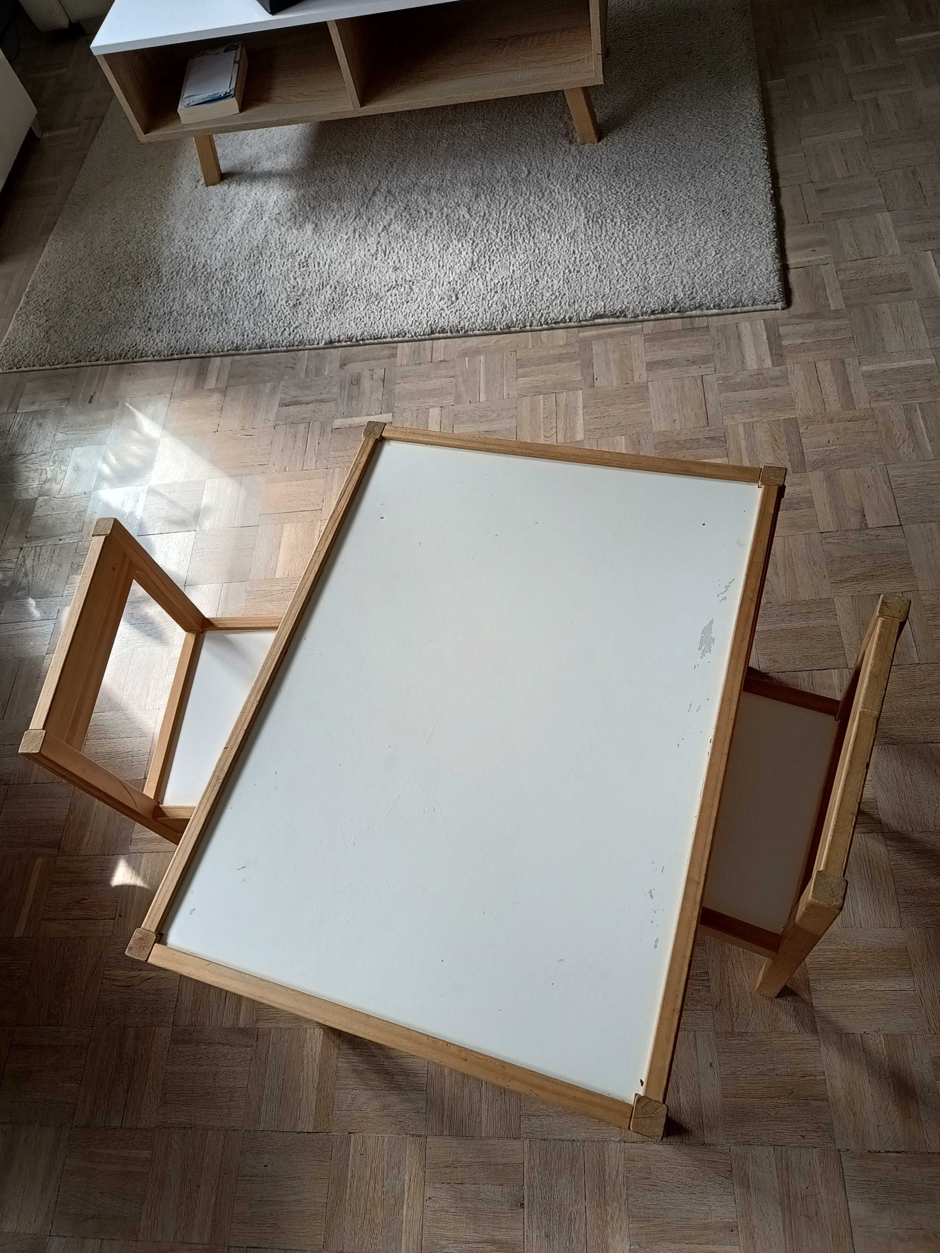 Stolik plus krzesełka IKEA