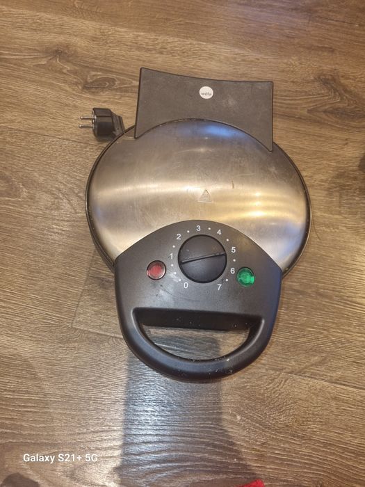 Gofrownica Wilfa WAS-623 / serduszkowa / 1400W – regulacja stopnia wyp