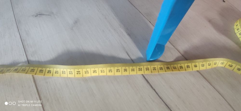Plastikowe krzesła dla dzieci