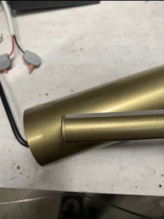 Продаж сучасного світильника ( лінія LED)