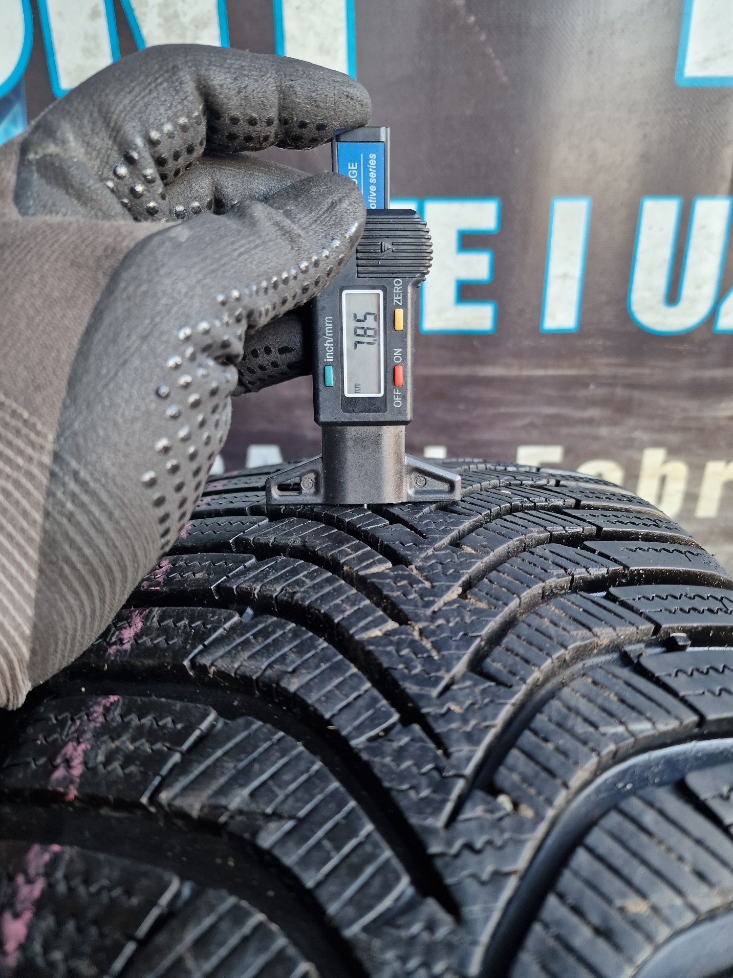 Opony zimowe 205/55/16 Hankook Para 7.8mm