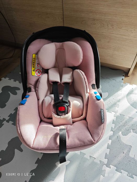 Fotelik samochodowy Avionaut Pixel pro 2.0 C z bazą ISOFIX