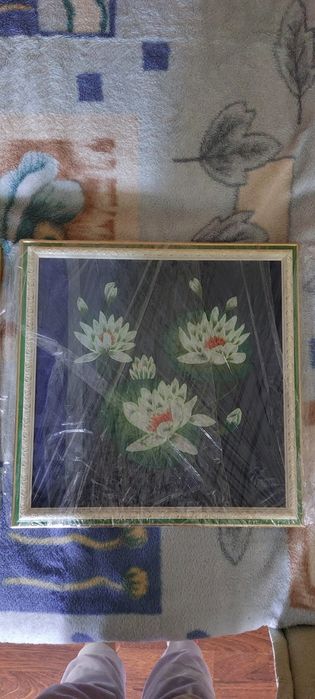 Ручна вишивка : бісером, художньою гладью,  тамбурним швом