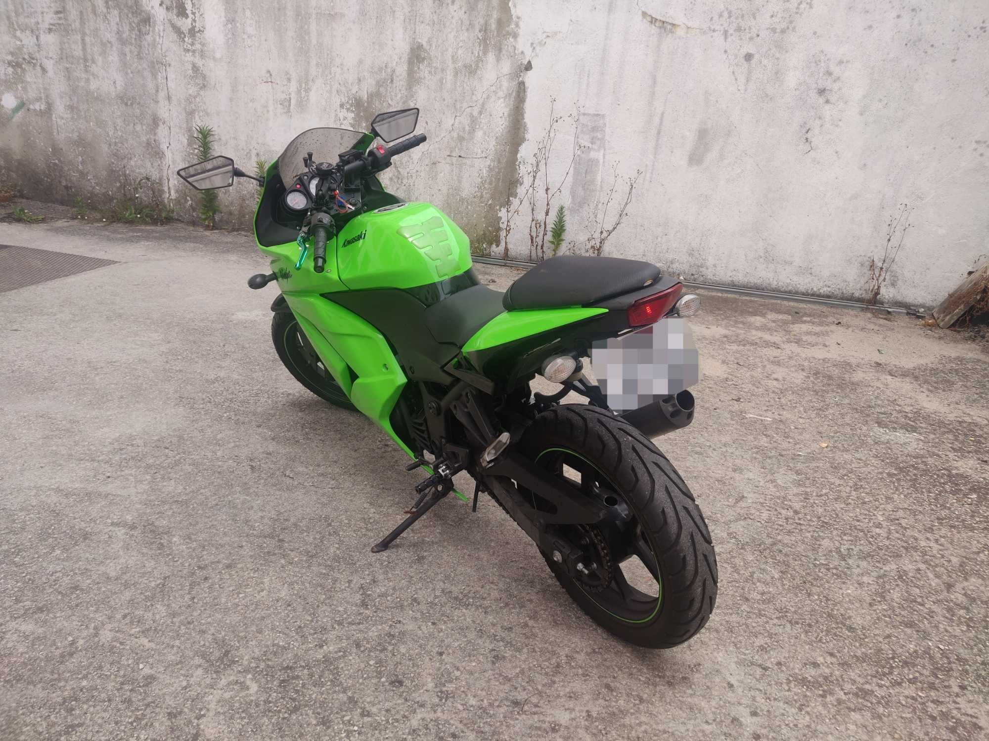 Kawasaki Ninja 250R