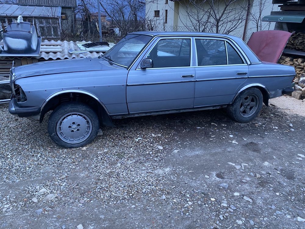 Голий кузов Мерседес W123