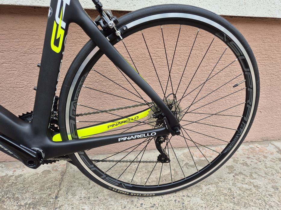 Rower szosowy Pinarello Gan, full carbon, Shimano 105