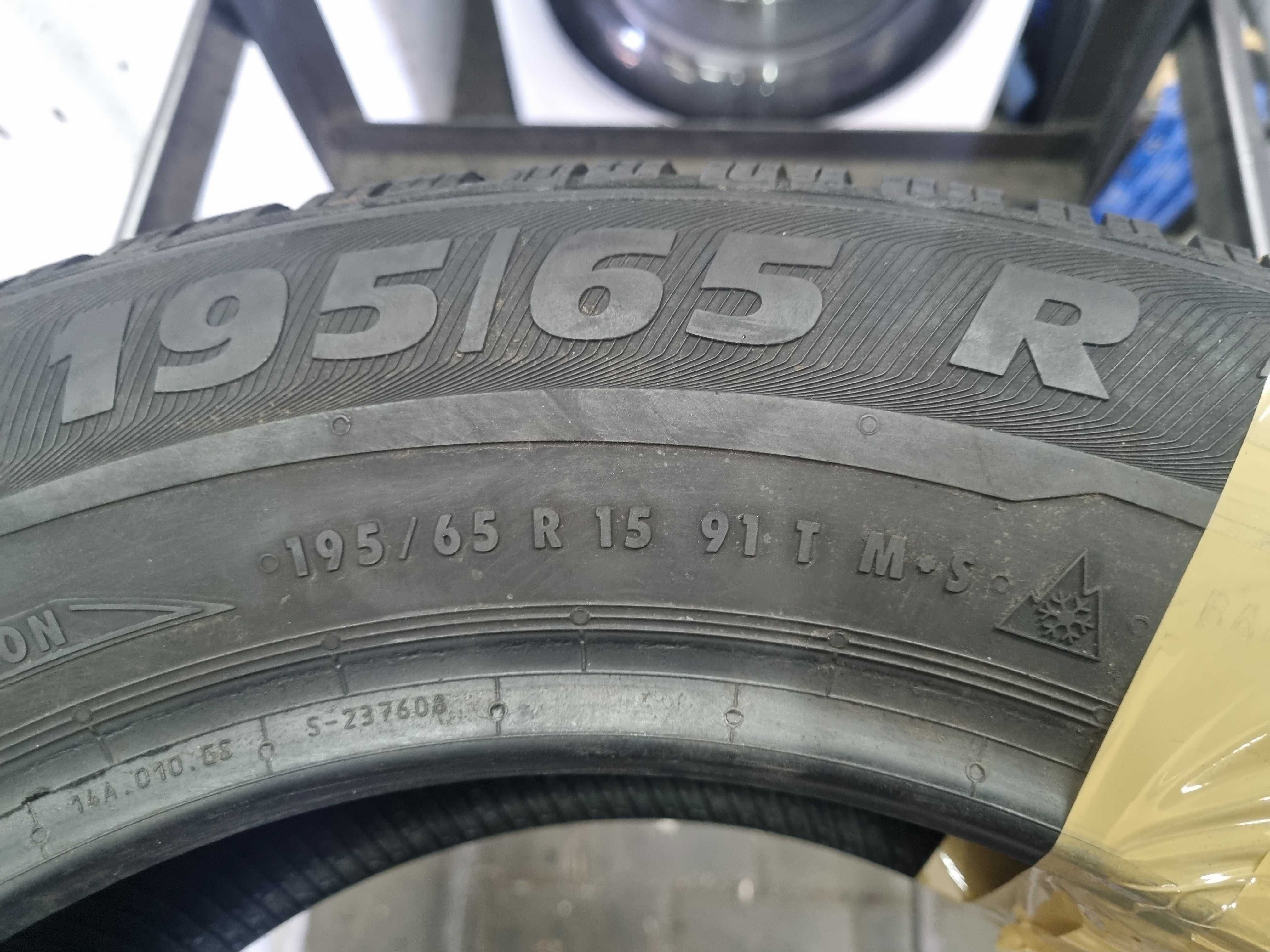 195/65/15 91T Semperit Master-Grip 2 Dot.3318R