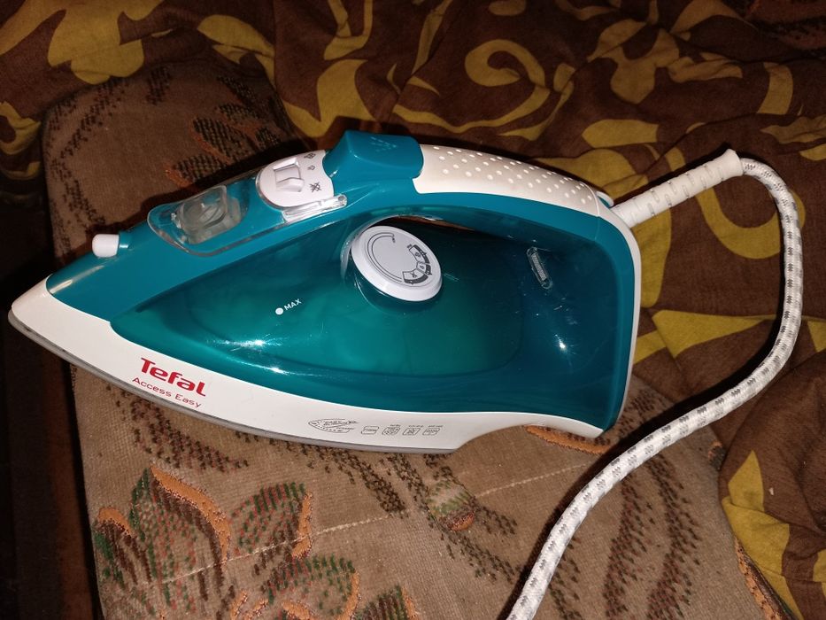 Żelazko Tefal stan bardzo dobry.