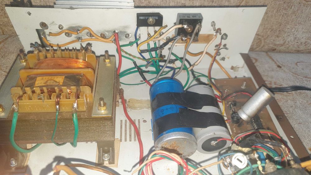 Zasilacz 12V CB własnej roboty z około 93 roku - do pomajsterkowania