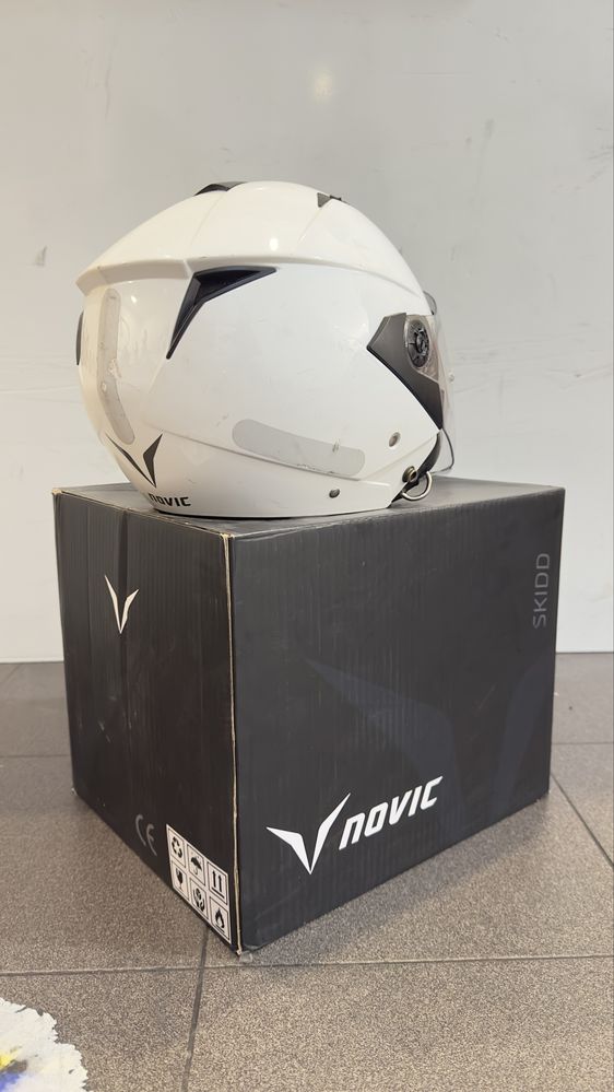 CAPACETES / HELMETS - NOVIC SKIDD - USADOS/USED