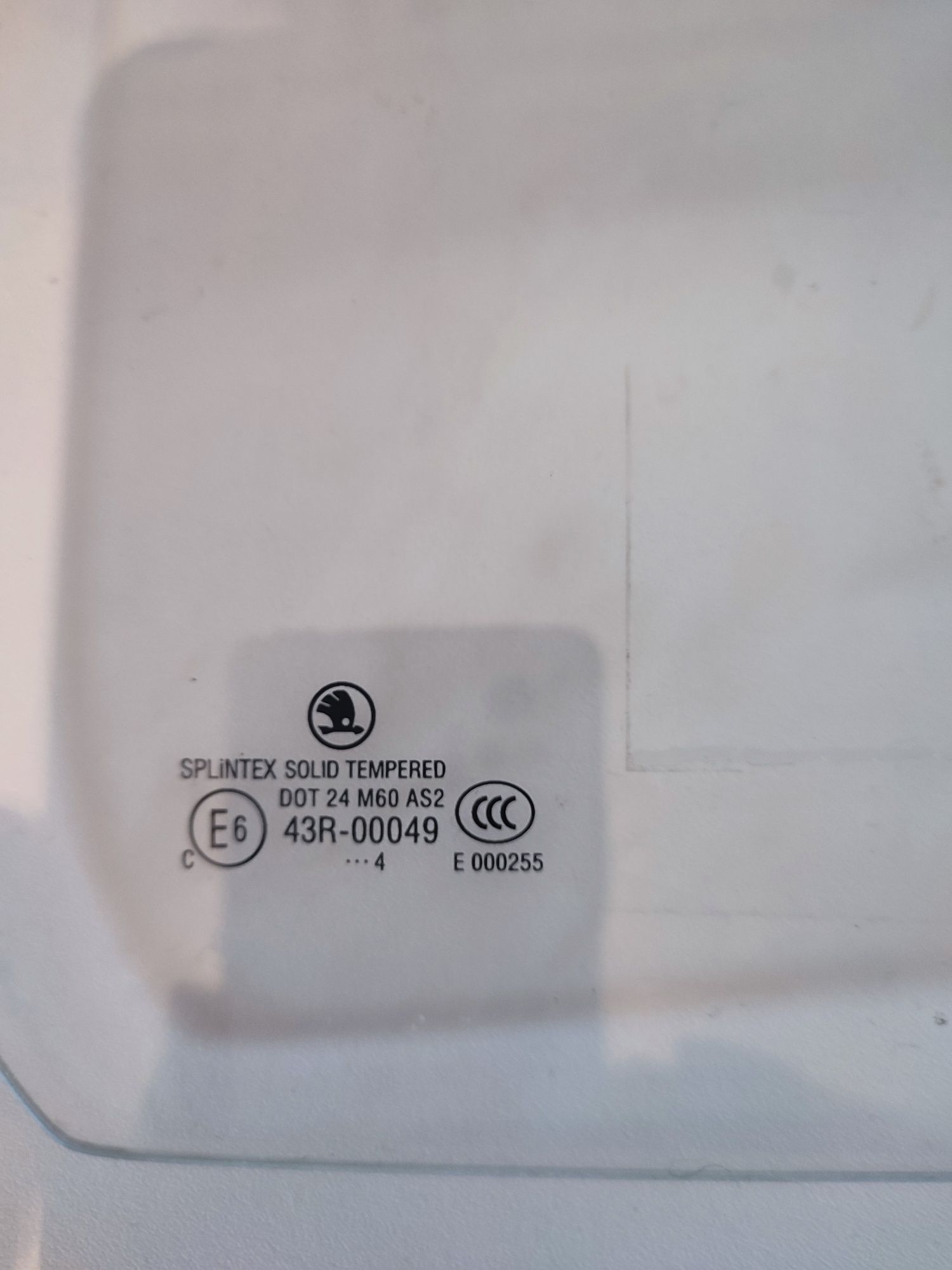 Szyby do Skody Oktawii 1  prawy tył 1,9TDI