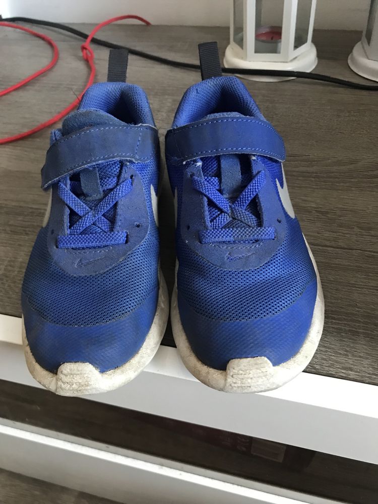 Buty sportowe Nike 28,5 niebieskie
