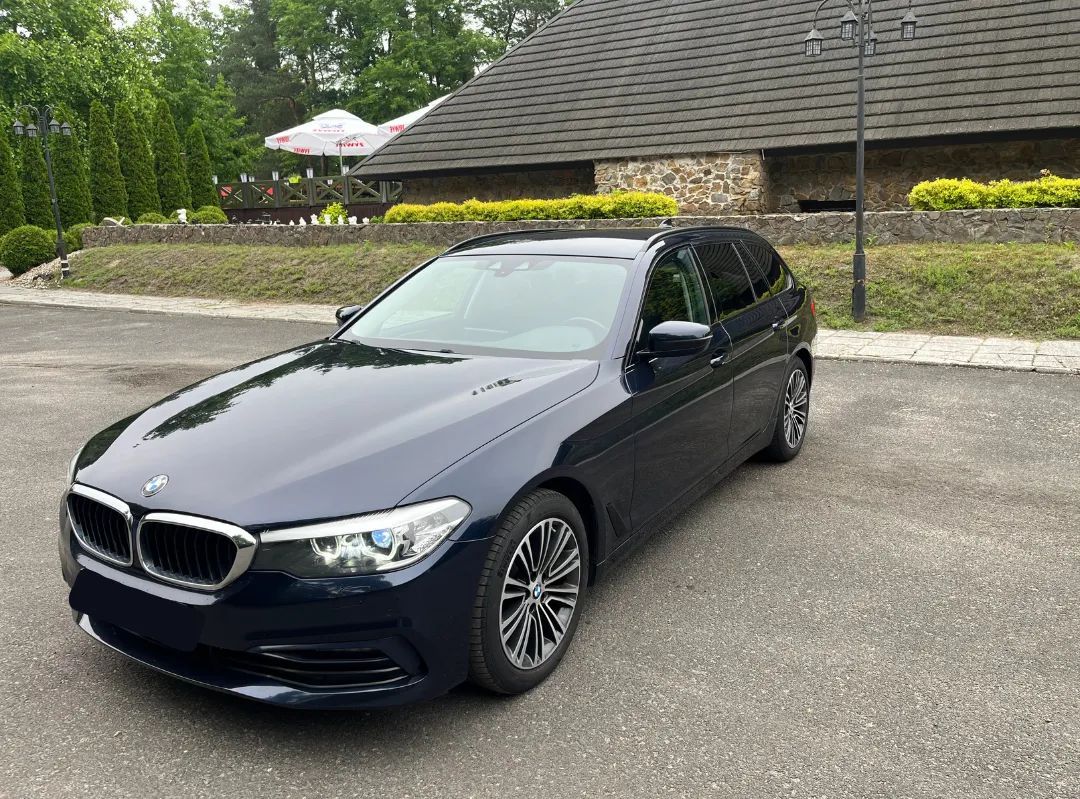 BMW Seria 5 BMW 520d Sport Line Bezwypadkowy, oryginalny lakier, pełna kśiążka ser