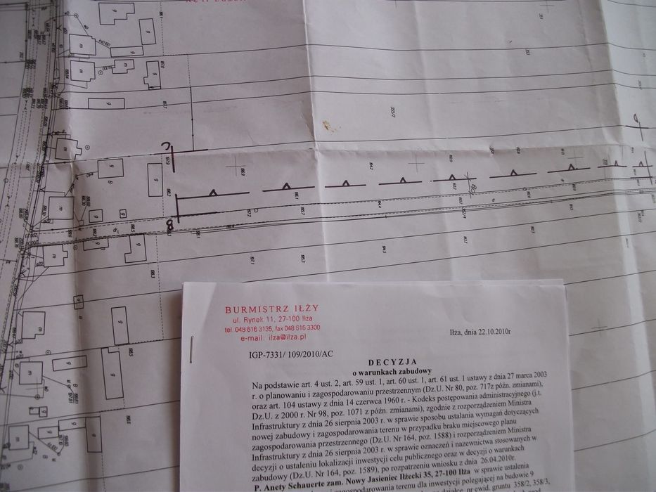 Działka budowlana z pełnym uzbrojeniem