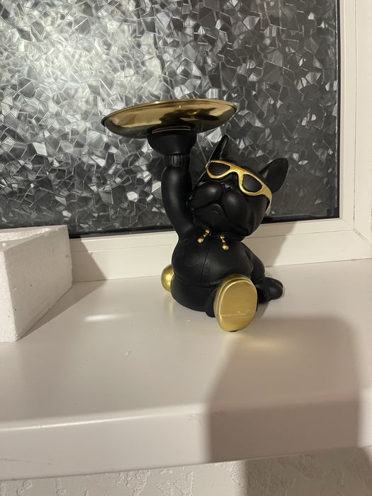 Статуэтка в виде французского бульдога