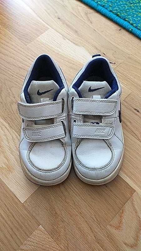 Buty Nike rozmiar 26