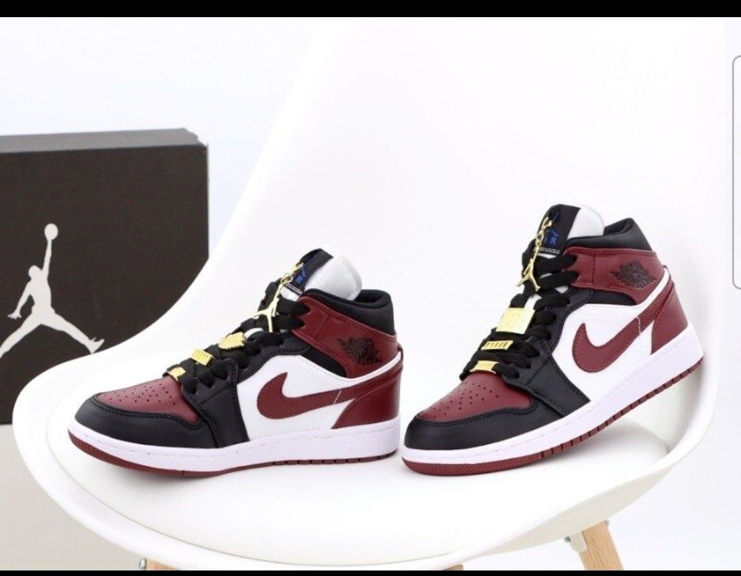 Кроссовки Nike Air Jordan бордо 38р стелька 25 см
