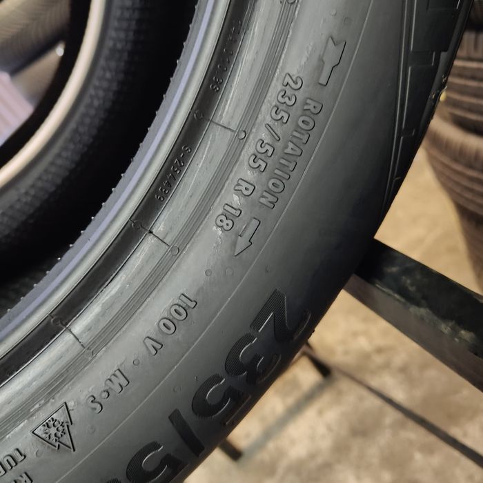 235/55/18 Sprzedam parę opon całorocznych Continental