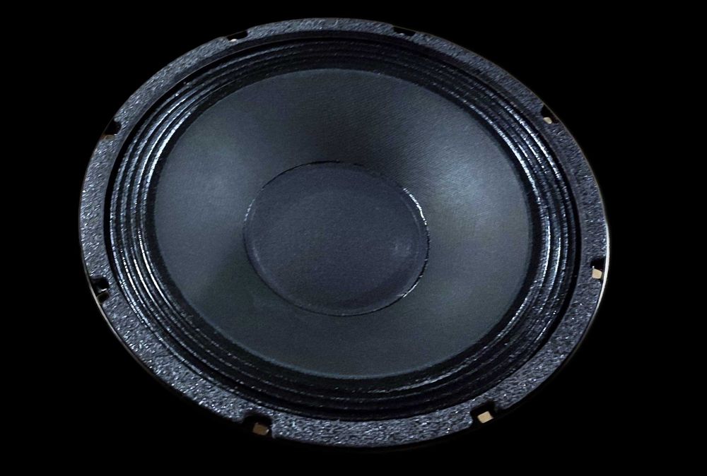 Eminence Beta -10" 250 W 32 Ohms, OEM x 4 szt.