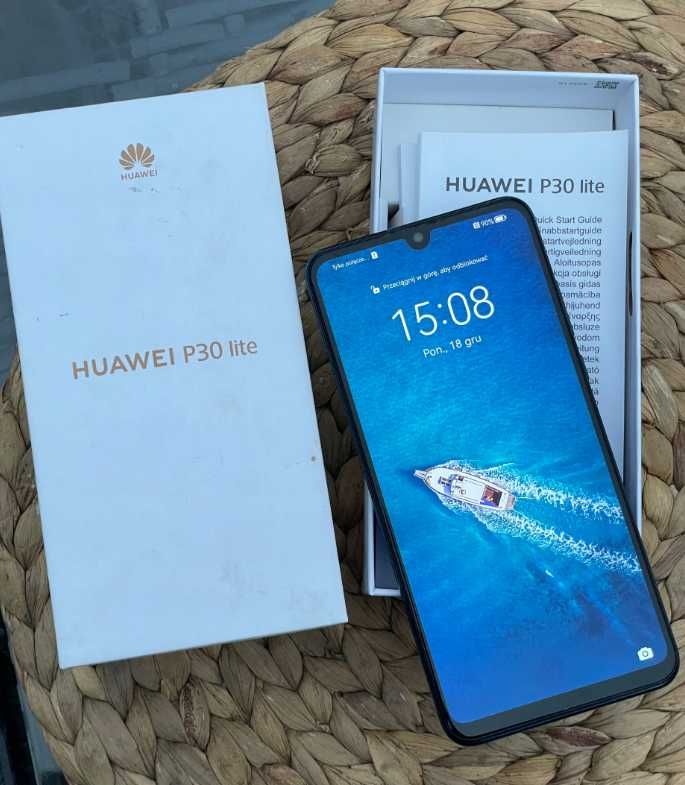 Huawei P30 Lite 4GB/128GB -stan idealny (+etui)