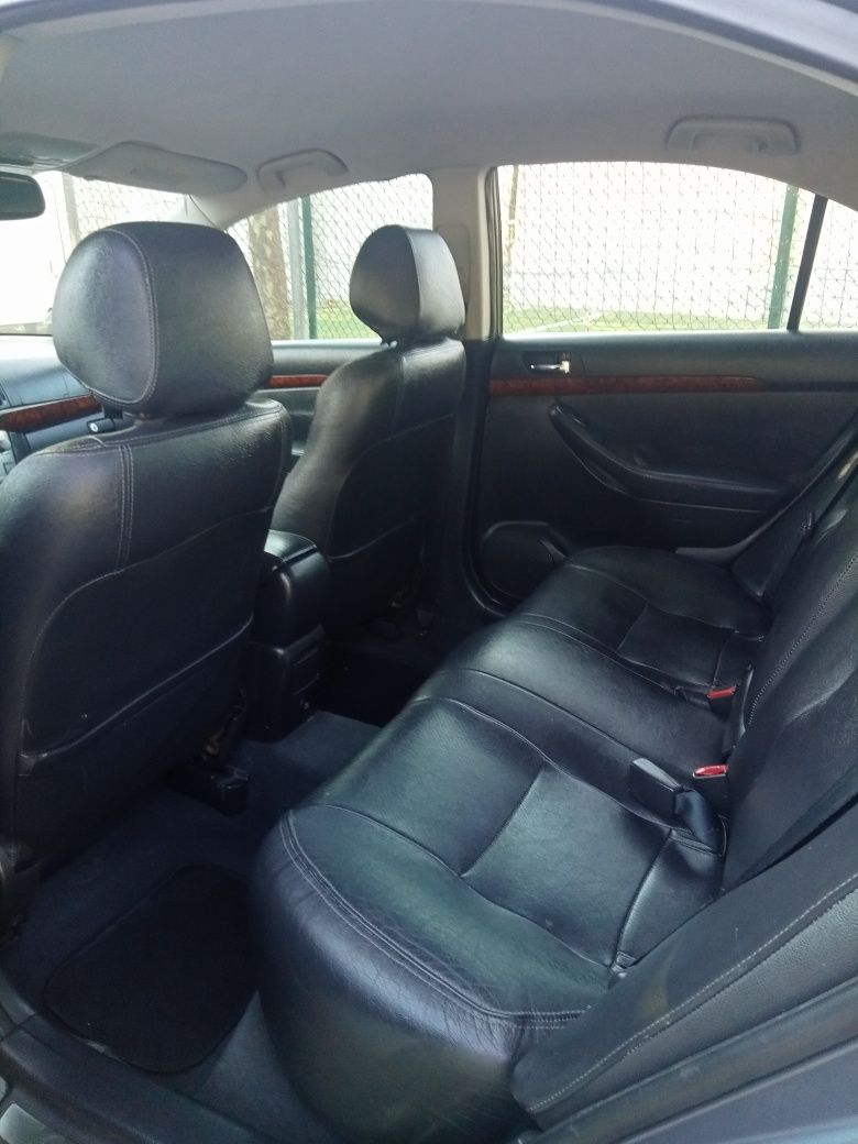Toyota Avensis D4D 2.0 diesel