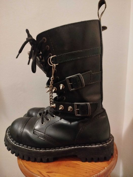 Sprzedam męski buty skorzane.