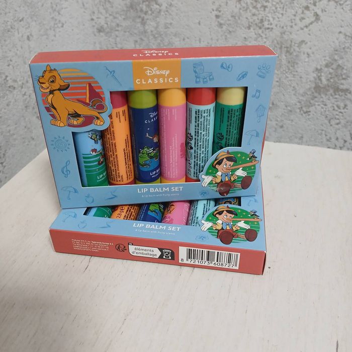 Бальзами для губ