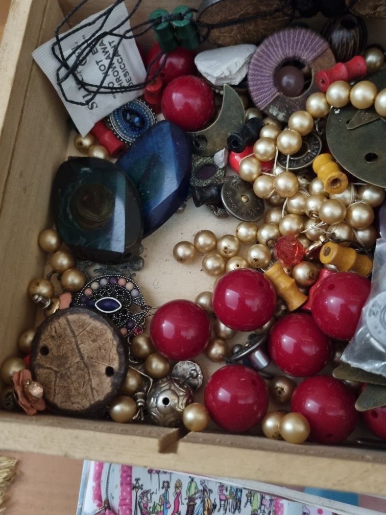 Acessorios para fazer colares,  pulseiras, etc
