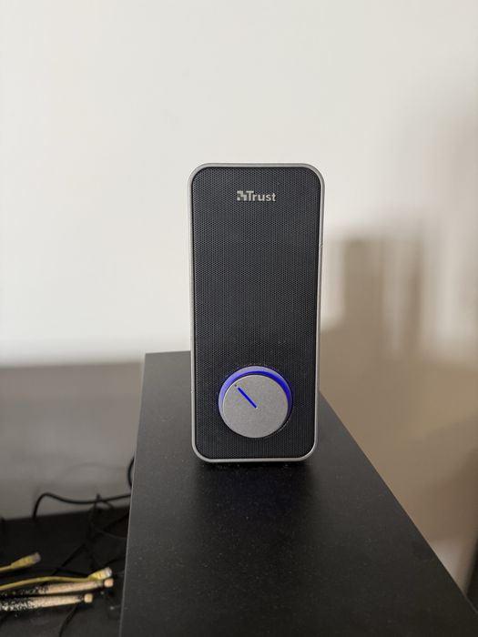 Computador+Ecra+colunas+rato+teclado