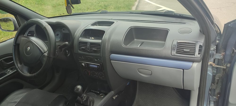 Автомобіль Reno Clio Symbol 2006