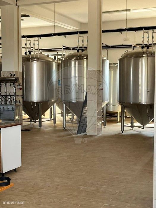 Industrial  para arrendamento