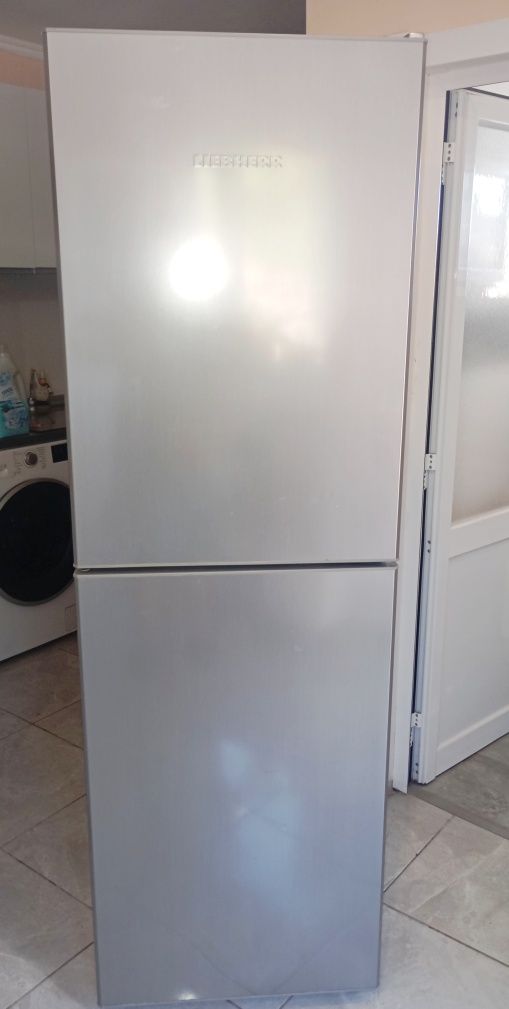 Frigorífico combinado Liebherr como novo