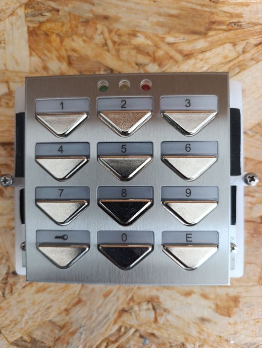 Código de porta comelit