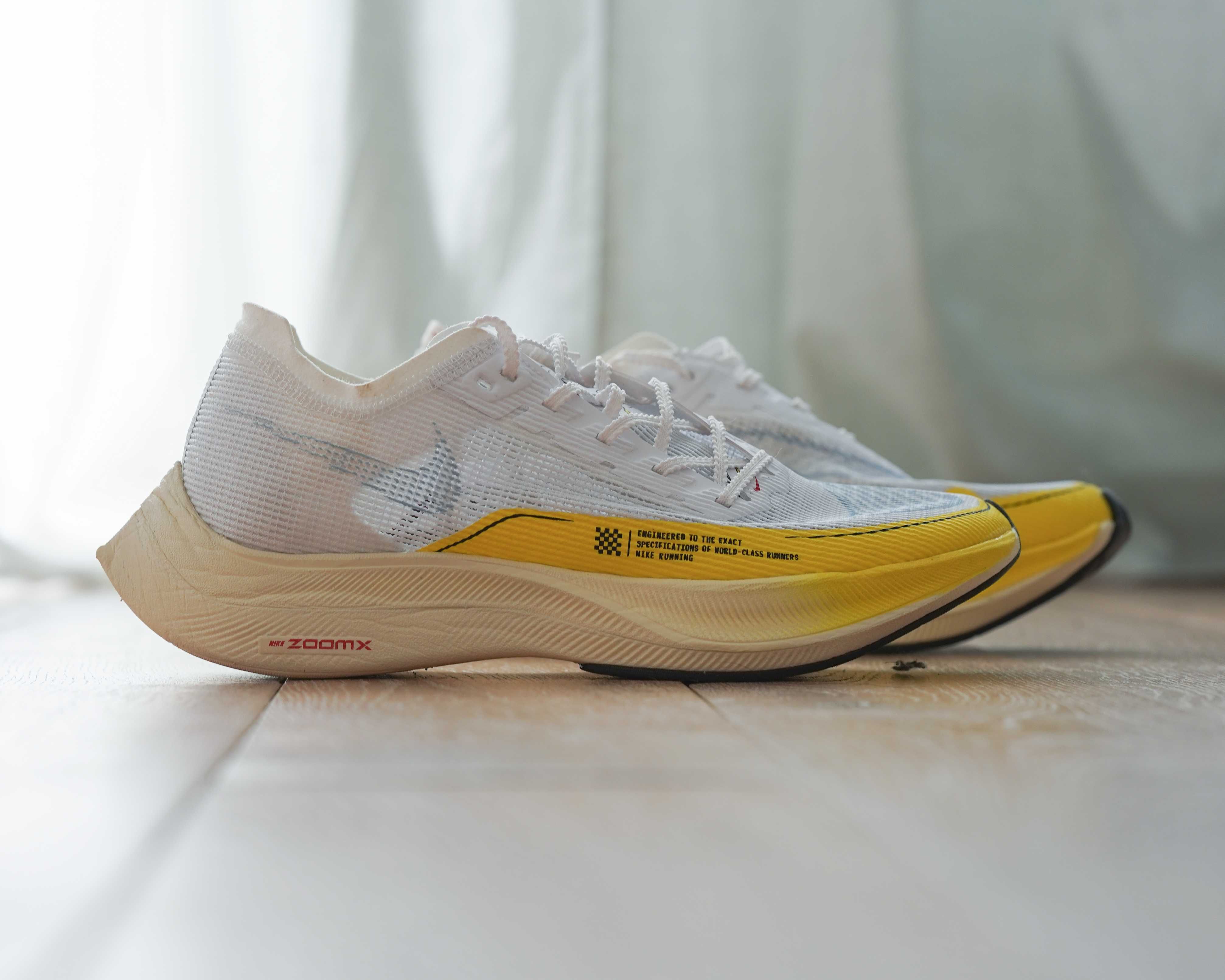 Nike ZoomX Vaporfly Next% 2 White Yellow Strike damskie buty 39/25cm