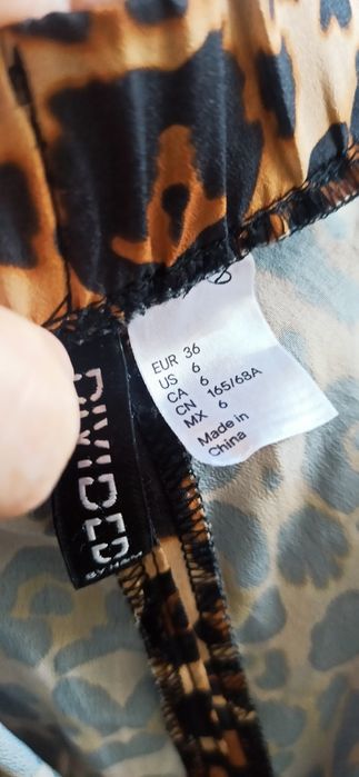 Sg Spodnie damskie 36 , S  H&M spodnie w panterkę na gumce  36 , S