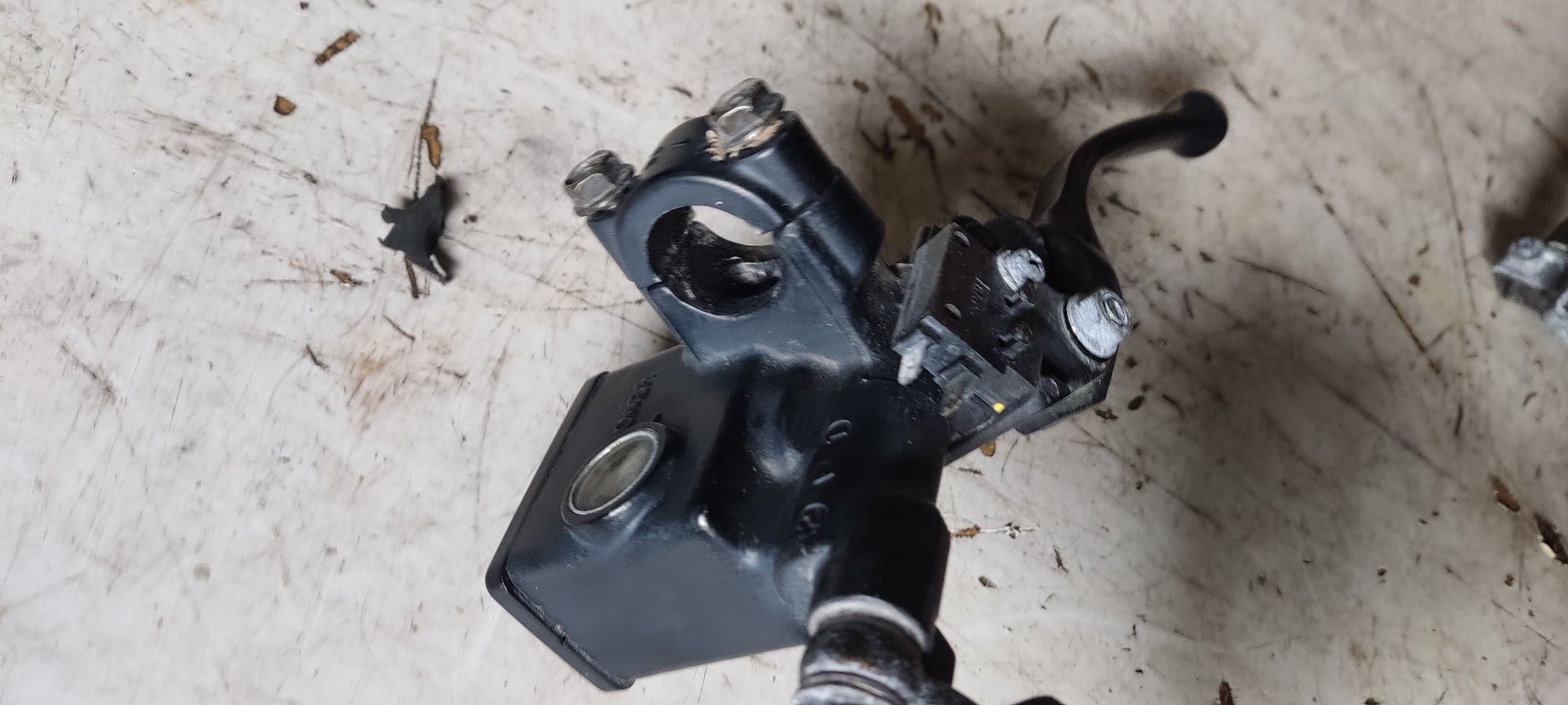 Honda transalp 650 pompa przewód