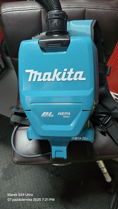 Makita Odkurzacz Plecakowy 36V DVC261