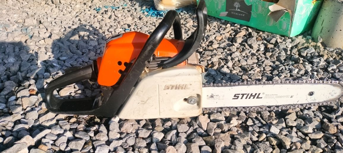 Piła spalinowa Stihl MS 211/C  2,3