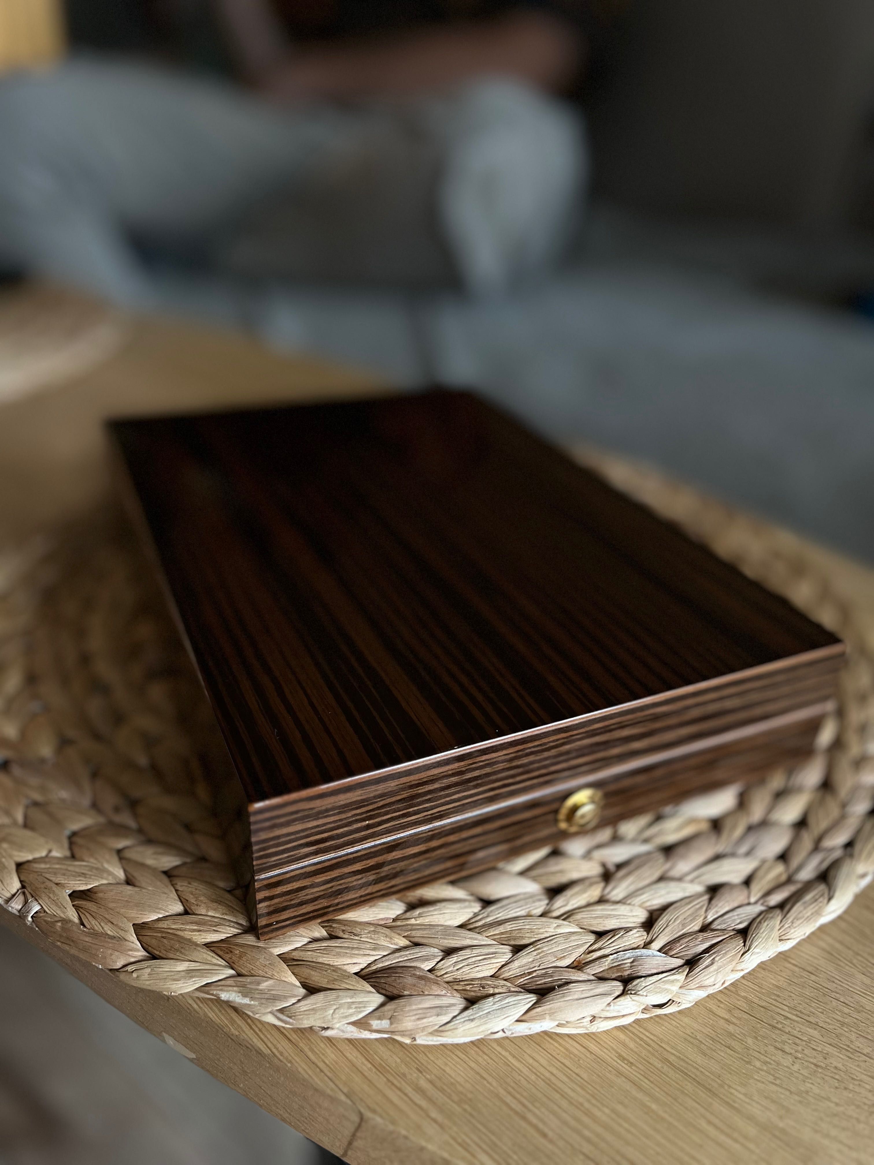 Humidor drewniany